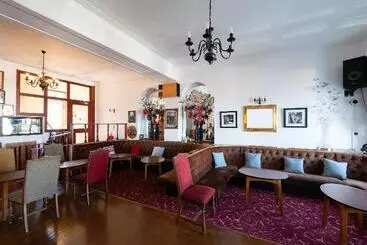 ホテル Chatsworth House