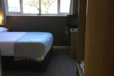 Hotel Haymills Guesthouse