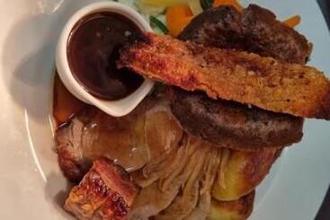 酒店 The Pelican Inn