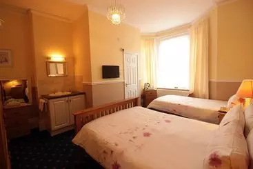 ホテル The Rowborough