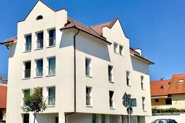 游客公寓 City Center Boutique Apartments