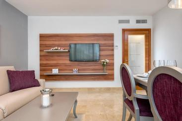 هتل Apartamentos Goodplaces Larios