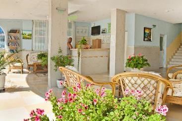 酒店 Jasmin Holiday Village