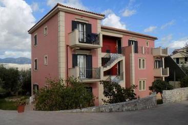 Apartament Kolona Houses