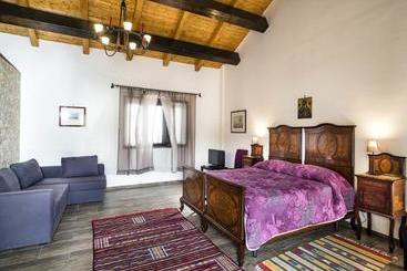 Bed and Breakfast Fontana Del Cherubino