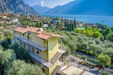 ホテル Casa Piantoni