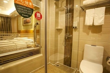 בית מלון כפרי Greentree Inn Zhuhai Jinwan District Zhuhai Airport Jilin University