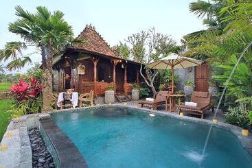 ホテル Madani Antique Villas