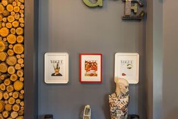 호텔 Mccormick Place Guest House