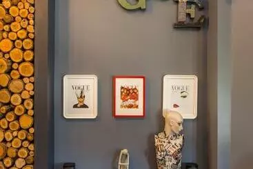 Hotelli Mccormick Place Guest House