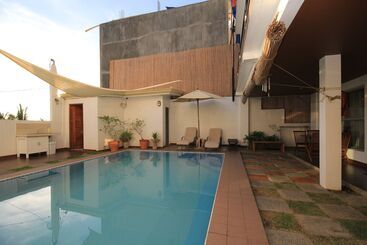 호텔 Westcliff Villa