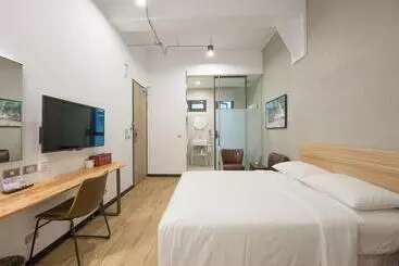 هتل Ox Suites