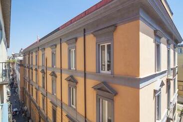 هتل Palazzo Marigliano   Rooms & Suites