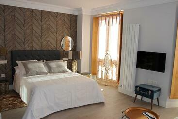 בית מלון כפרי Principia Suites