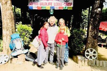 هتل Safari Wildlife Lodge & Camp