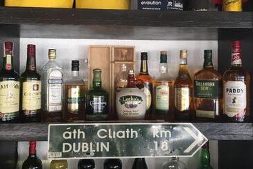 Hotel Evolution Dive And Beach Resort