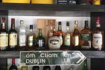 Hotel Evolution Dive And Beach Resort