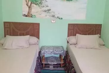 تختخواب و صبحانه Aswan Nubian House