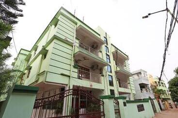 Hotel O Maa Banadurga Inn