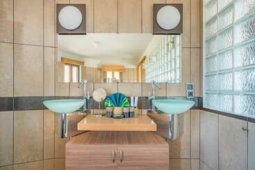 آپارتمان‌های توریست‌ها Skinos Ilivatos Boutique Eco Villa