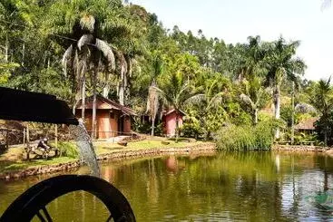 ホテル Restaurante Pousada Cachoeiras Da Furna