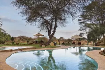 هتل Tawi Lodge