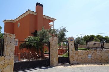 דירות לתיירים Mediterranean Villa