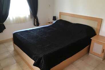 ツーリストアパートメント Faisan Dore