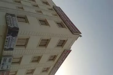 Al Basateen Hotel Apartment