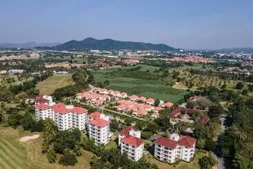 Seastar Hotel And Service Apartment