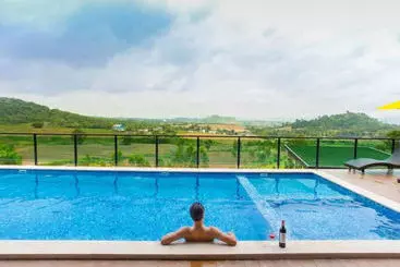 Hotelli Chantara Valley Resort