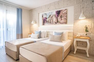 ホテル Mark Warner Phokaia Beach Resort