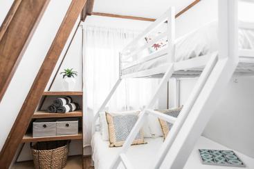 Apartaments turístics A Perfect Stay   A Frame