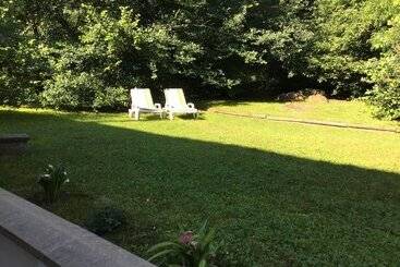 بنسيون Au Petit Nid De Valaine