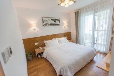 민박 Qiandaohu Shishan My House