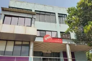 Hotel O Rajvilas
