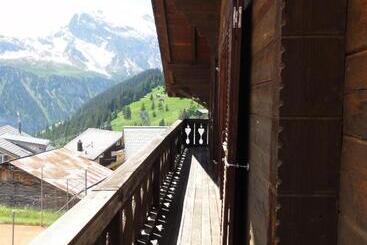 ホテル Sportchalet Mürren