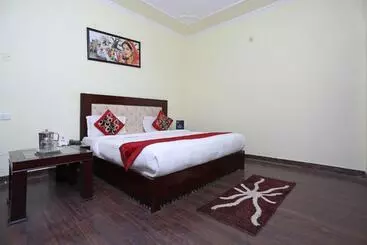 Hôtel Treebo Olive Lake View Inn June Estate Bhimtal