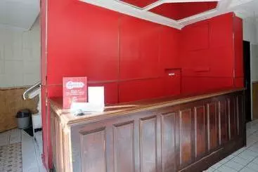 Hotelli Zen Rooms Basic Kalimas Sunan Ampel