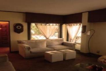 ベッドアンドブレックファースト Md Inn Eze