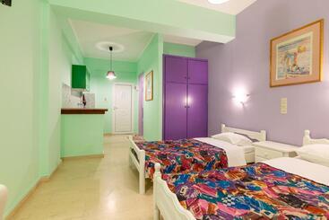 Hotel Ni Mar Studios & Apartments