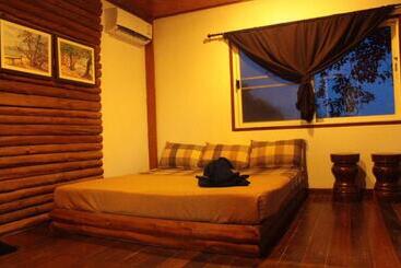 Resort Sangthain Hills