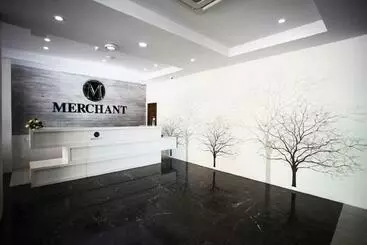 هتل Merchant Art