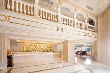 هتل Ramada Encore By Wyndham Shanghai South