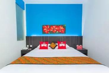 هتل Zenrooms Cengkareng