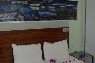 Aparthotel Bitez Sunset