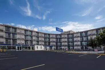 ホテル Baymont By Wyndham Spokane