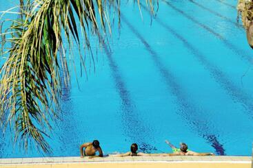 هتل Rabiya Marine