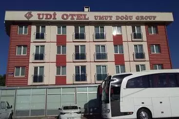 ホテル Udi