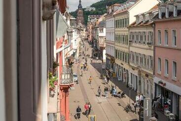 Panzió The Dubliner Hotel & Irish Pub
